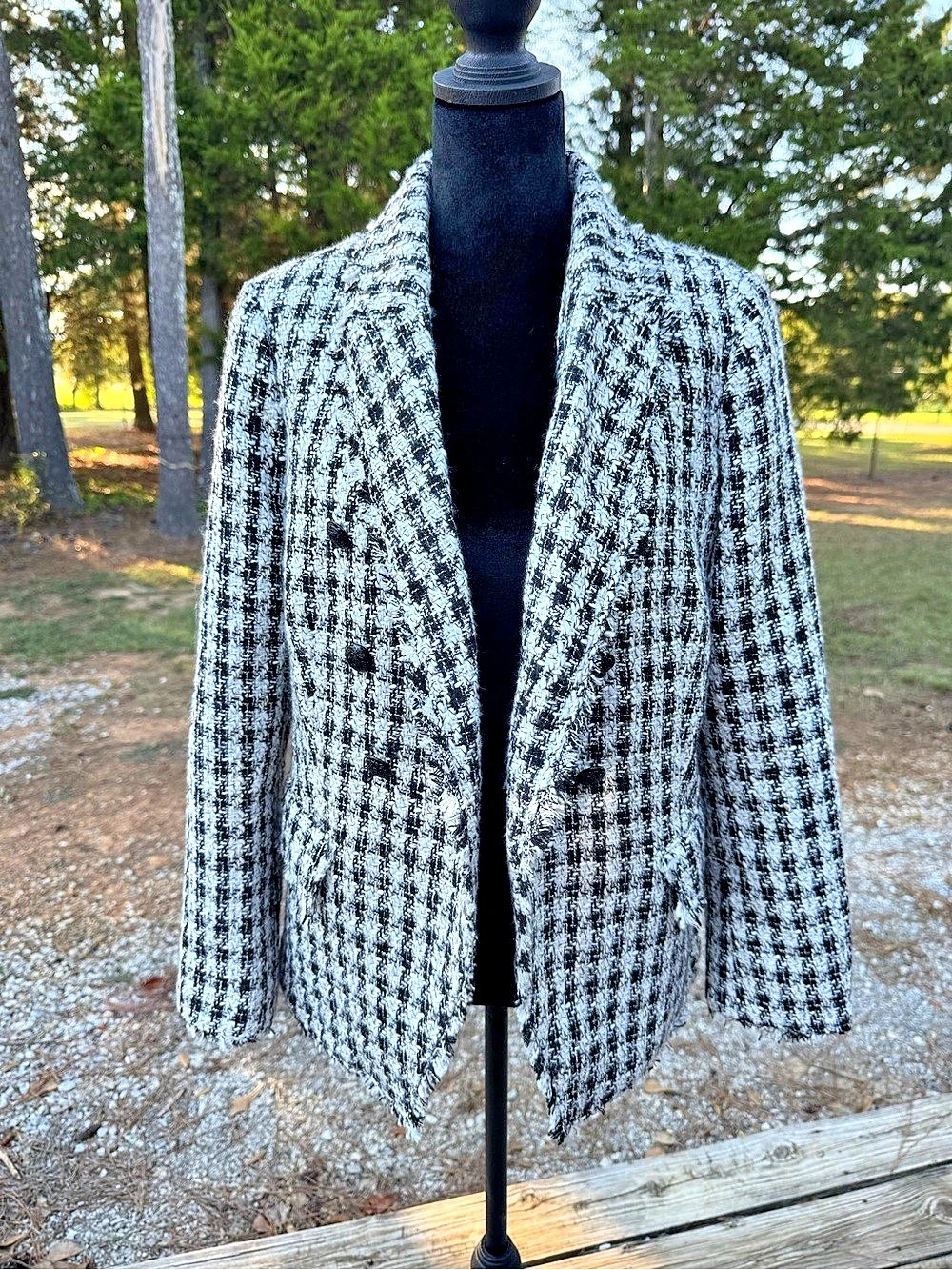 White House Black Market Houndstooth Double-Breasted Blazer Black & White Size 免